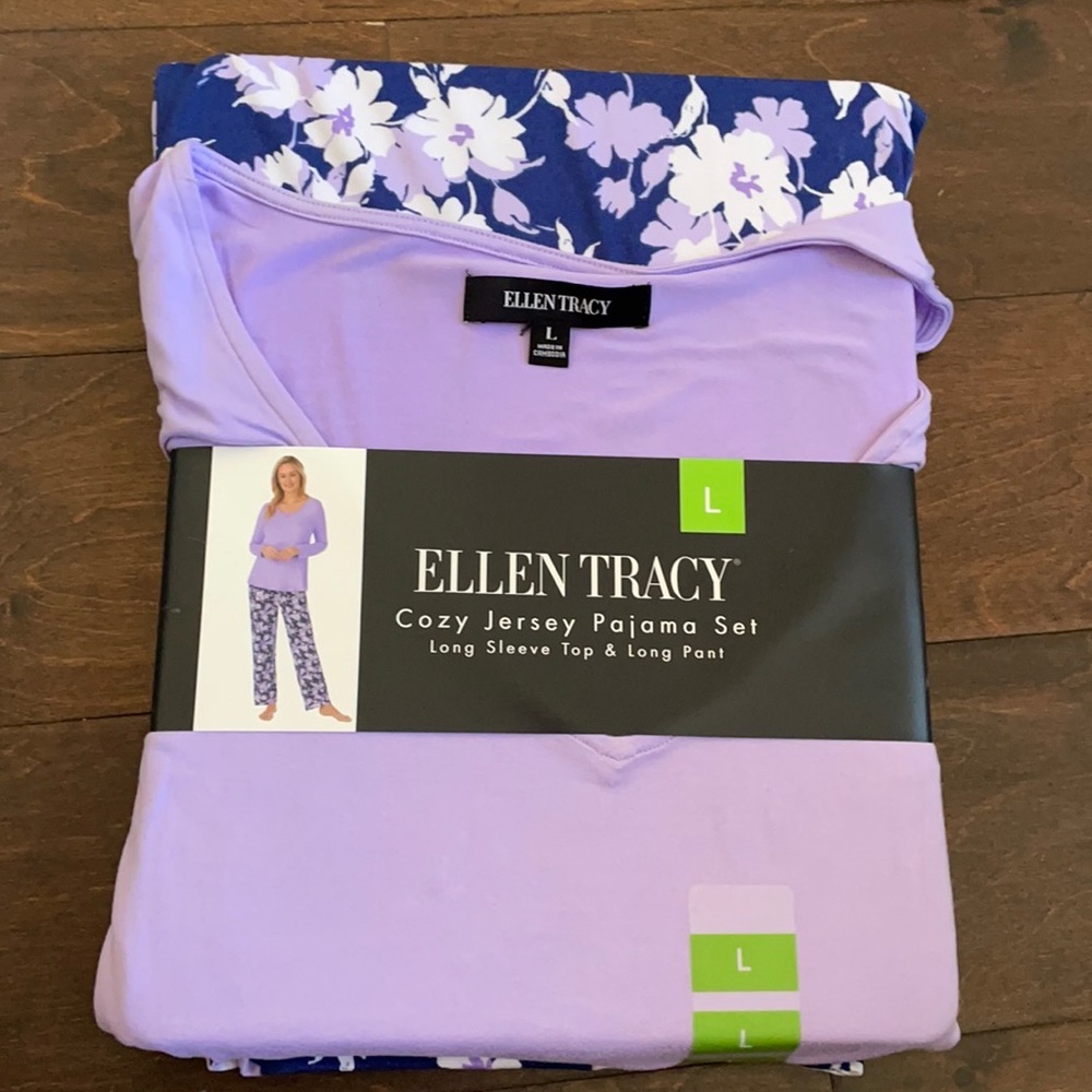 Ellen Tracy 2 Piece Pajama Set Sz L Purple Floral  Printed Pants NWT Long Sleeve